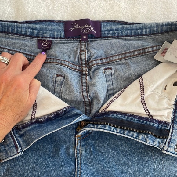 NYDJ Bootcut Denim Jeans Sz 16 GUC Lift X Tuck Slimming Tummy Control - Picture 7 of 17